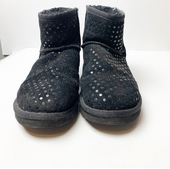 Ugg Mini Shiny Dot Boots - Picture 3 of 8
